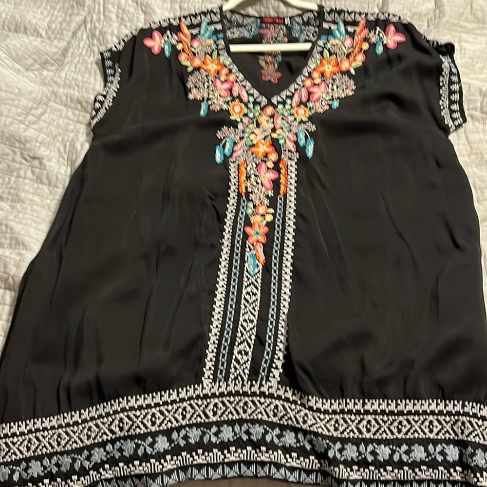 Johnny Was top/dress  size XXL BLACK